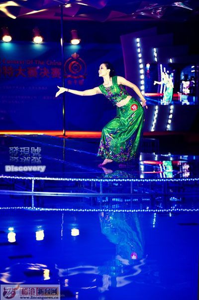 <em>临沧</em>傣族<em>女孩</em>郝佳祎荣获首届全国摄影模特大赛