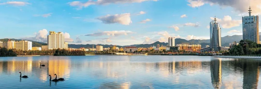 走向我们的小康生活丨临翔区为精准扶贫注入电动力